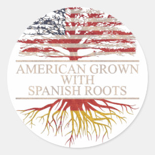 Pegatina Redonda Americano crecido con raíces españolas