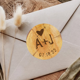 Pegatina Redonda Amor en un tronco Monogramas personalizados para