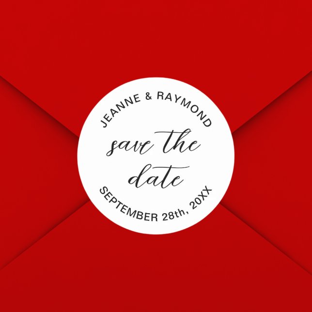Pegatina Redonda Anuncio de Boda Simple y Limpio Guardar la fecha (Simple clean save the date sticker adds elegant clarity to wedding announcements.)