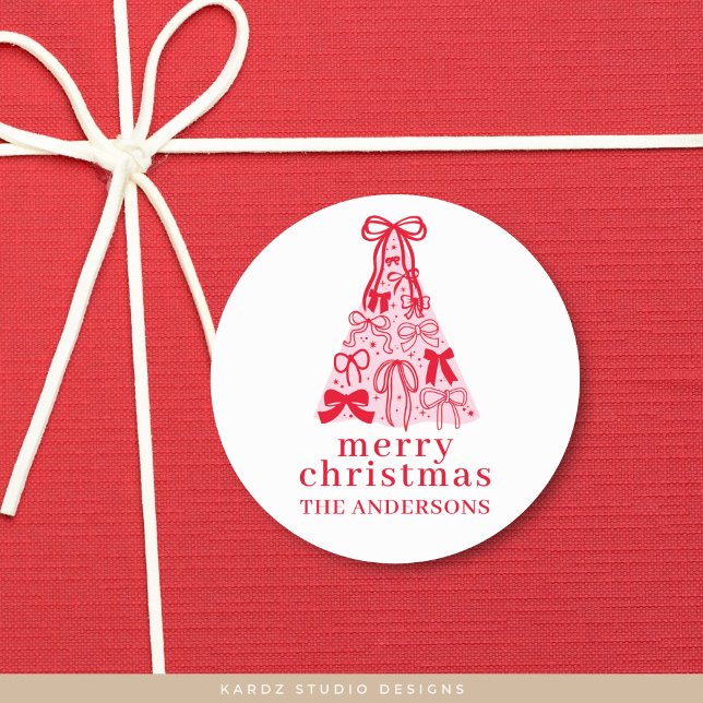 Pegatina Redonda Árbol de Navidad Rojo Rosado y Moderno (Round sticker shown in 1.5 inches, choose size, glossy or matte finish, and personalize it.)