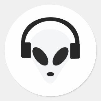 Pegatina Redonda área extraterrestre con auriculares dj 51