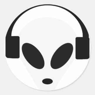 Pegatina Redonda área extraterrestre con auriculares dj 51