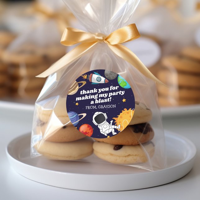 Pegatina Redonda Astronauta espacial Cumpleaños Gracias (Subido por el creador)