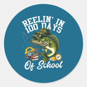 Pegatina Redonda Atrapar 100 días de escuela de pesca de lubina cam