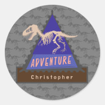 Aventura de niños con dinosaurios personalizados