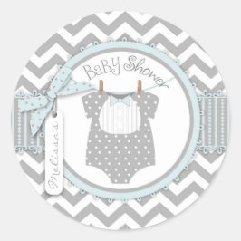 Pegatina Redonda Baby Boy Bow Tie Chevron Print Baby Shower