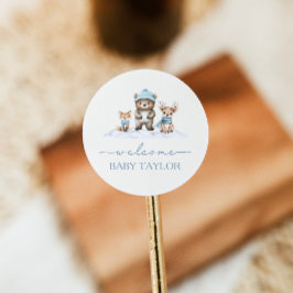 Pegatina Redonda Baby It's Cold fuera de Winter Woodland Baby Showe