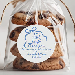 Pegatina Redonda Baby Shower de Blue Hand Drawle Doodle Bow y Teddy