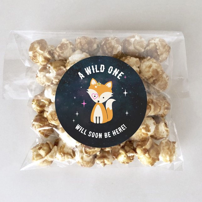 Pegatina Redonda Baby Shower de Chica rosado de Fox Wild One (Subido por el creador)