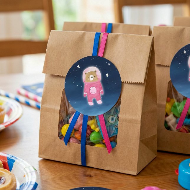 Pegatina Redonda Baby Shower de espacio de oso astronauta rosa (Pink Astronaut Bear Space Baby Shower Classic Round Sticker.)