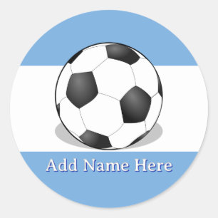 Pegatina Redonda Balón de fútbol sobre fondo azul claro y blanco
