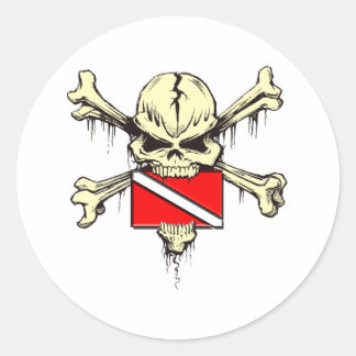 Pegatina Redonda bandera de buceo del cráneo