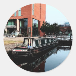 Pegatina Redonda Barco , en el agua