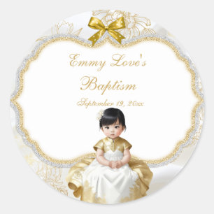 Pegatina Redonda Bautizo de niña vestido blanco y dorado