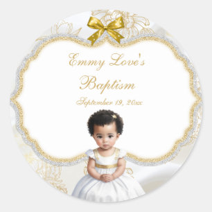 Pegatina Redonda Bautizo de niña vestido blanco y dorado