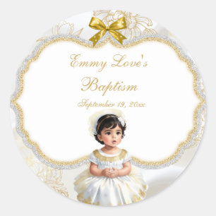 Pegatina Redonda Bautizo de niña vestido blanco y dorado