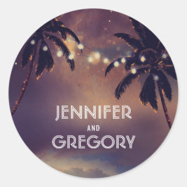 Pegatina Redonda Beach Sunset Palm String ilumina Boda púrpura