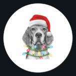 Pegatina Redonda Beagle Santa Christmas Tree Enfoca la Navidad Boys<br><div class="desc">Beagle Santa Christmas Tree enciende Navidad Boys machos Perro Dogmas</div>