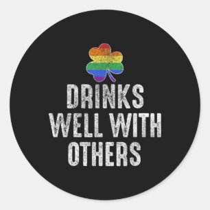 Pegatina Redonda Bebe Bien Con Otros Lgbt Gay St Patricks Day