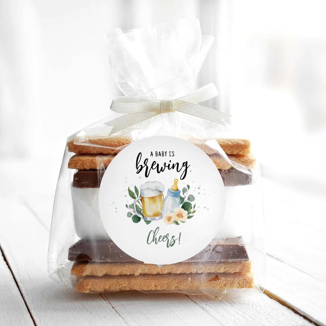 Pegatina Redonda Bebé está cultivando la vegetación en Baby Shower  (Subido por el creador)