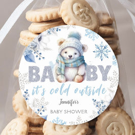 Pegatina Redonda Bebé, está frío fuera del Baby Shower de invierno 