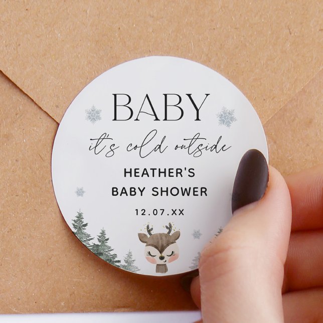 Pegatina Redonda Bebé, frío fuera del Baby Shower invernal (Subido por el creador)