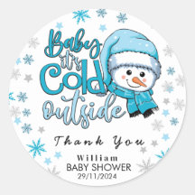 bebe su frío afuera gracias