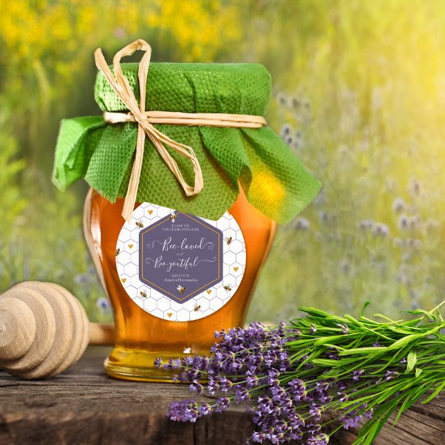 Pegatina Redonda Bee-Loved y Bee-Youtiful Bridal Shower (Subido por el creador)