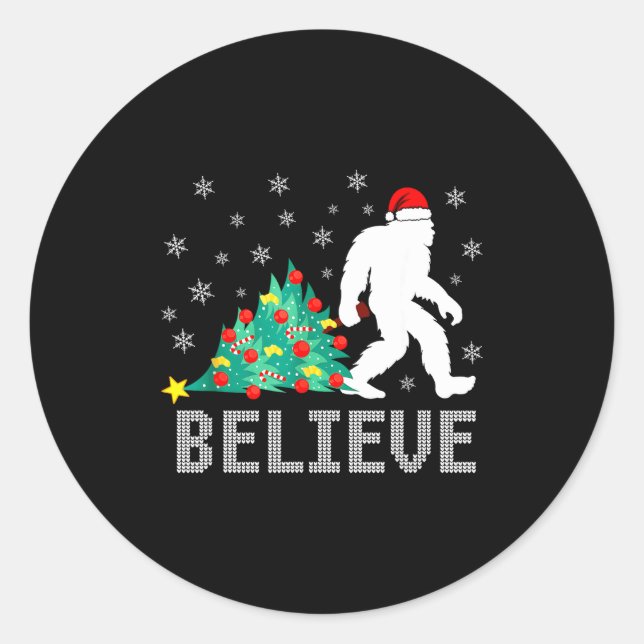 Pegatina Redonda Believe Bigfoot Sasquatch Santa Reindeer Christmas (Anverso)