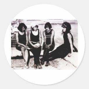 Pegatina Redonda Bellezas de baño antiguas