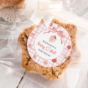 Pegatina Redonda Berry First Strawberry Pink Gingham 1er cumpleaños