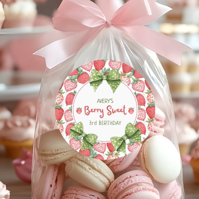 Pegatina Redonda Berry Sweet 3rd Birthday Strawberry Party  (Subido por el creador)