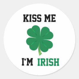 Pegatina Redonda Béseme que soy pegatinas irlandeses