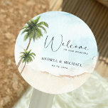 Pegatina Redonda Bienvenida a la Boda de Playa de Palm Trees<br><div class="desc">Celebra a tu boda con estos pegatinas,  con palmeras acuáticas y tu texto personalizado. Añade fácilmente tus propios detalles haciendo clic en la opción "personalizar".</div>