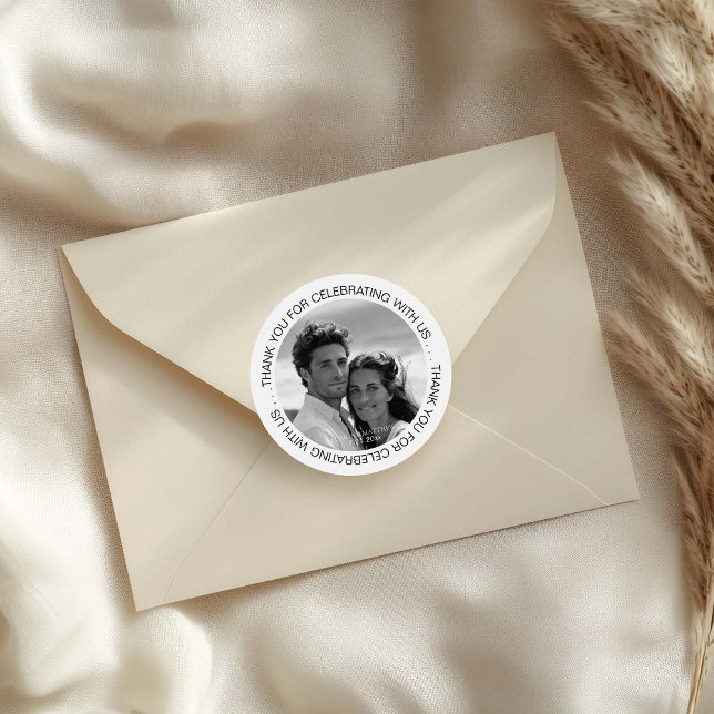 Pegatina Redonda Black and White Photo Thank You (Subido por el creador)