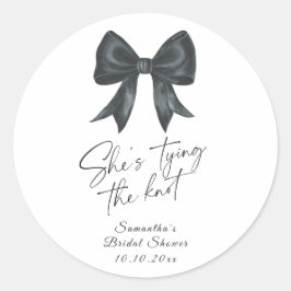 Pegatina Redonda Black Bow Está atando el nudo Bridal Shower
