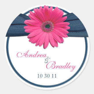 Pegatina Redonda Boda azul de la Marina de Guerra de Gerbera Rosa