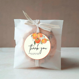 Pegatina Redonda Boda bohemio abstracta y desenfadada en jardín nar