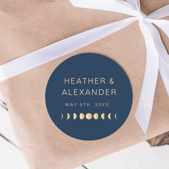 Pegatina Redonda Boda Celestial (Navy Blue and Gold Celestial Wedding Classic Round Sticker
)