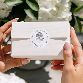 Pegatina Redonda Boda Clásica de Hortensias con Carbón Vegetal