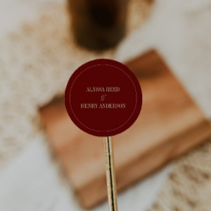 Pegatina Redonda Boda Clásica de Vino Rojo Nombres de Novia y Novio