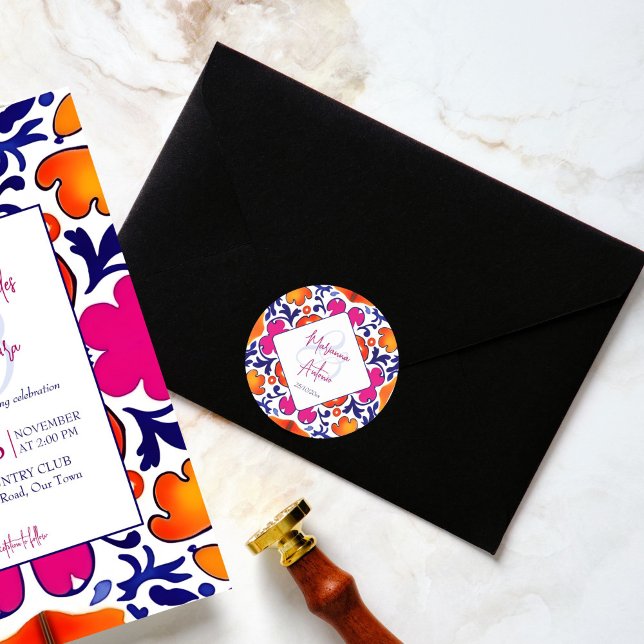 Pegatina Redonda Boda de azulejos azul naranja rosa mexicano (Pink orange blue Mexican tiles wedding Sticker bride and groom names wedding stickers Mediterranean)