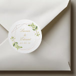 Pegatina Redonda Boda de energía geométrica moderna<br><div class="desc">pegatinas de boda diseñadas por personalizados con marco geométrico de oro y diseño de vegetación acuática.</div>