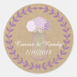 Pegatina Redonda Boda de flores rusticas de Burlap y Purple Mason J
