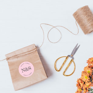 Pegatina Redonda Boda de Iniciales Negrita Elegante Rosa Minimalist