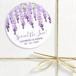 Pegatina Redonda Boda De La Wisteria De Las Colores De Agua Difunde<br><div class="desc">Boda de la Wisteria de color de agua Spread Los Pegatinas de Favor de la Escritura de Amor cuentan con elegantes flores de glicinia de color agua en lavanda suave y morado con hojas verdes en un fondo blanco con su mensaje de agradecimiento boda y la fecha a continuación. Al...</div>