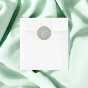 Pegatina Redonda Boda de manuscrito de monograma verde sabio