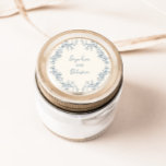 Pegatina Redonda Boda de marco floral rústico vintage<br><div class="desc">Elegante pegatina de arte boda de línea floral rústica con un polvoriento diseño de guirnalda botánica de color azul.</div>