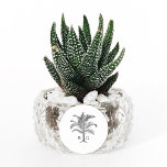 Pegatina Redonda Boda de monograma de palmeras tropicales minimalis<br><div class="desc">Un minimalista diseño de boda en monograma de palmeras tropicales. Un diseño sencillo que utiliza un bosquejo de una palmera para crear un elegante monograma clásico. Un encantador diseño de playa tropical en blanco y negro con trazos rústicos y tipografía de escritura elegante. Un elegante diseño pegatina boda de temática...</div>