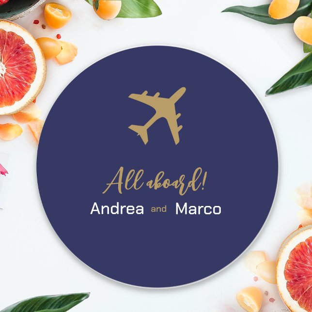 Pegatina Redonda Boda De Pasos De Embarque De Caligrafía Azul Y Oro (Calligraphy Blue And Gold Boarding Pass Wedding Classic Round Sticker)